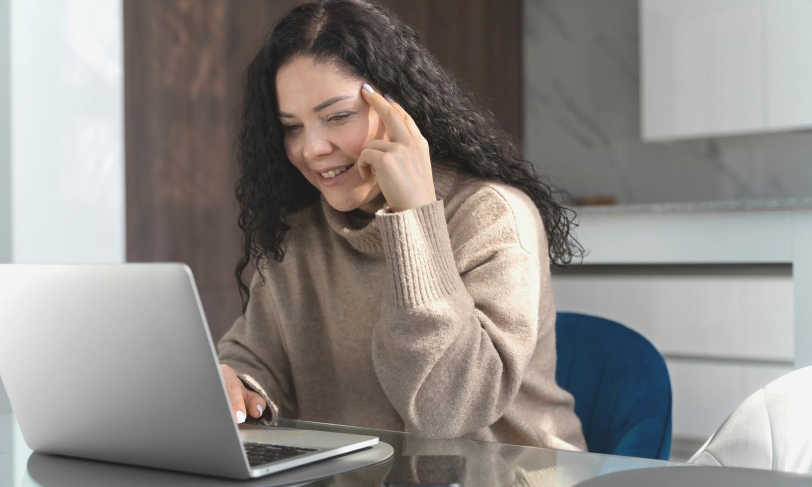 Процесс обучения инвестиционной теории на платформе Mindflare Quest